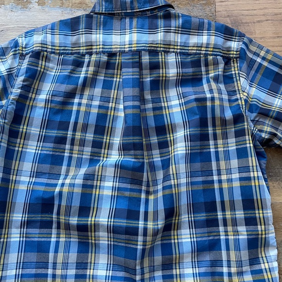 Eddie Bauer short sleeve plaid button down shirt - Picture 5 of 5